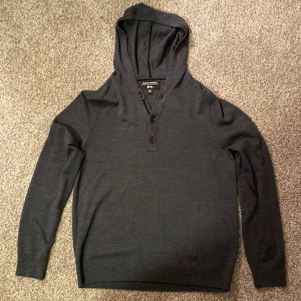 Medium gray Banana Republic sweater hoodie.